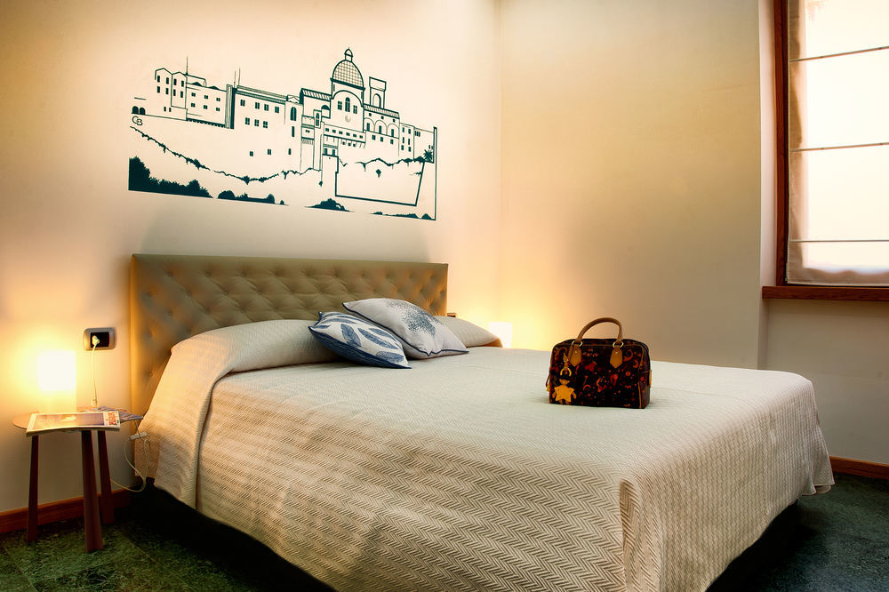 Lucenova Guest-house Cagliari