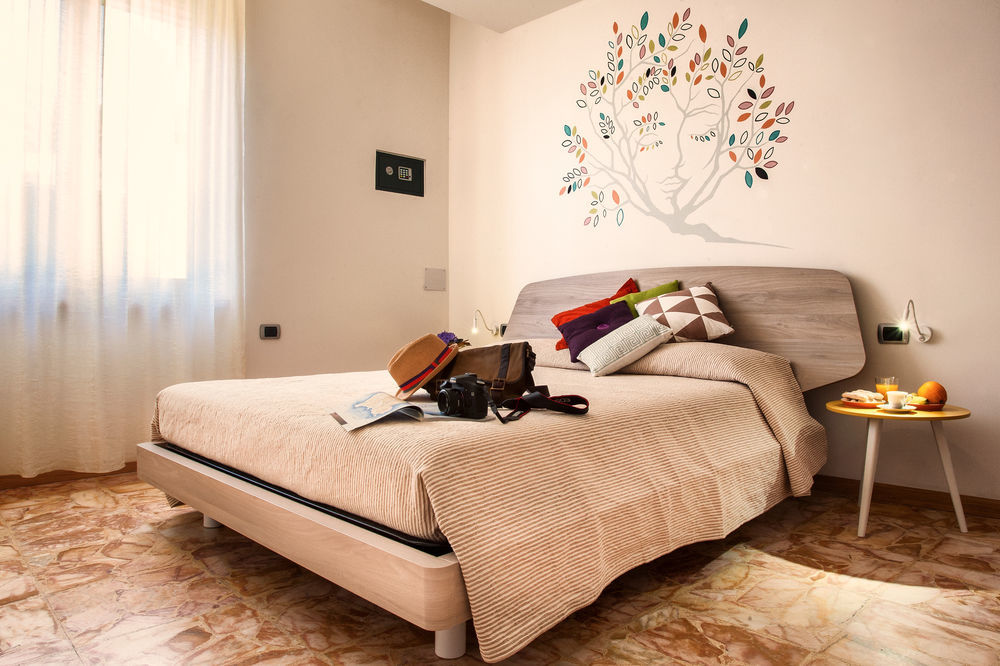 Lucenova Guest-house *